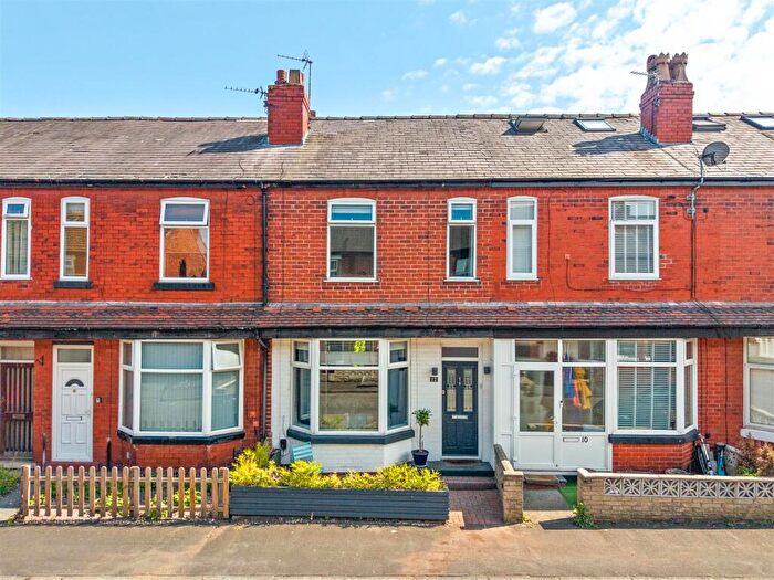 3 Bedroom Terraced House For Sale In Harcourt Road, Sale, M33