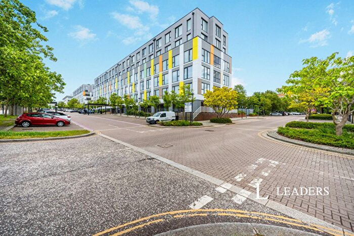 2 Bedroom Flat To Rent In Silbury Boulevard, Milton Keynes, Buckinghamshire, MK9