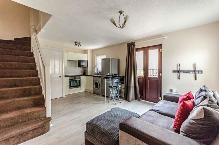 1 Bedroom House To Rent In Fleetwood Court, Beckton, London, E6