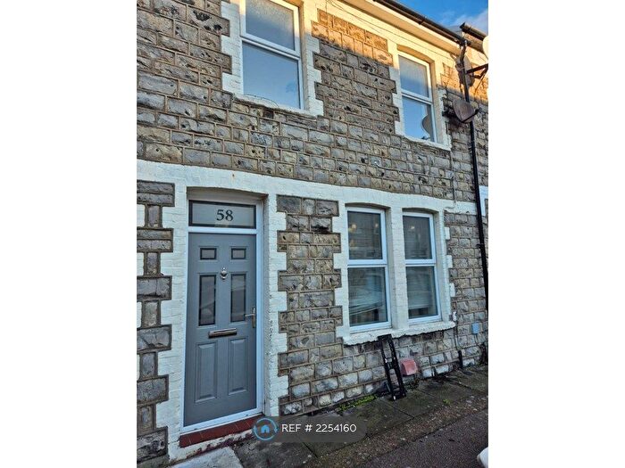 3 Bedroom Terraced House To Rent In Queen Street, Barry, CF62