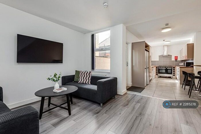 6 Bedroom Flat To Rent In Cotswold Street, Liverpool, L7