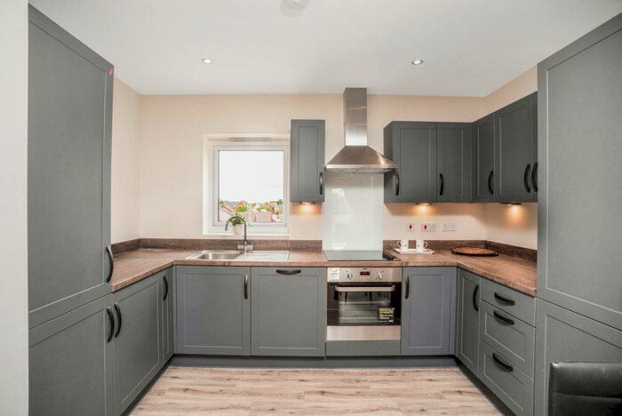 2 Bedroom Flat To Rent In Apollo Avenue, Milton Keynes, MK11