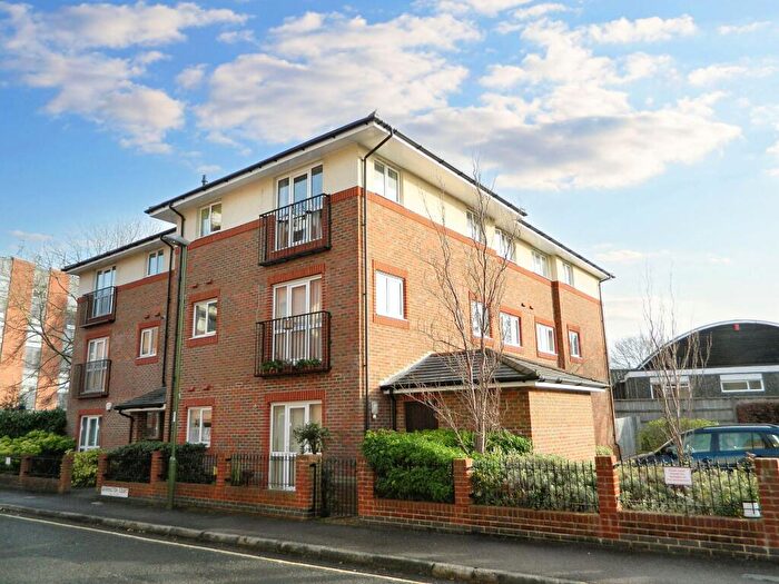 2 Bedroom Apartment To Rent In Chichester Terrace, Barrington Court Chichester Terrace, RH12