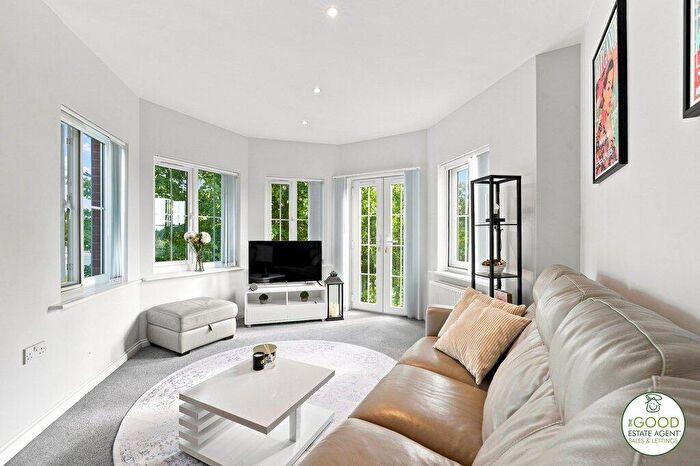 2 Bedroom Apartment For Sale In Hampton Court, Wilmslow Road Handforth, Wilmslow, SK9