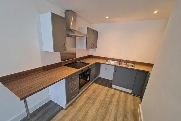 1 Bedroom Flat To Rent In Aplin House, Yeovil, BA20