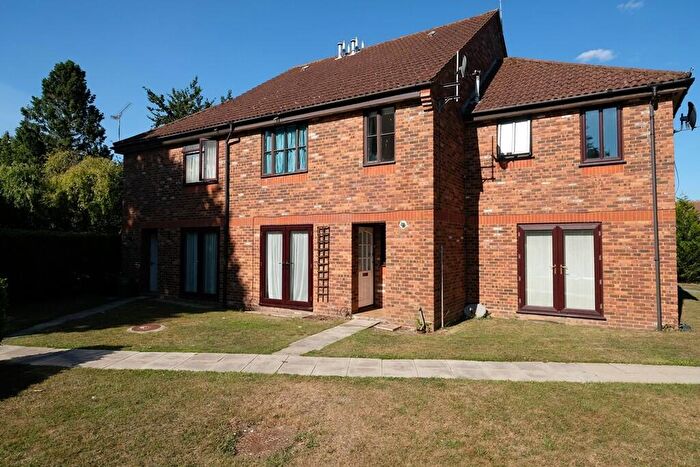 2 Bedroom Terraced House To Rent In Village Mews, Vicarage Road, Marchwood, SO40