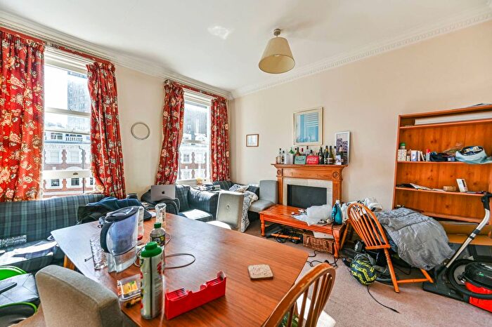 3 Bedroom Flat To Rent In Emperors Gate, South Kensington, London, SW7