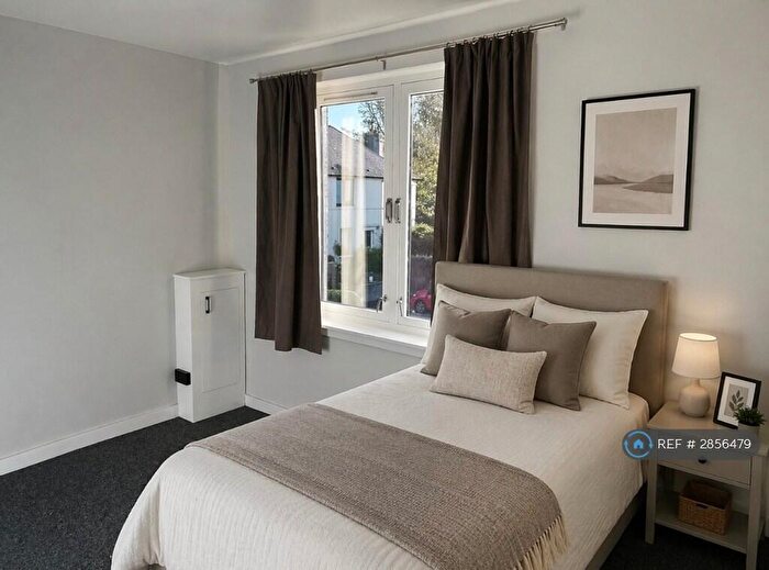 2 Bedroom Flat To Rent In Middlefield Crescent, Aberdeen, AB24