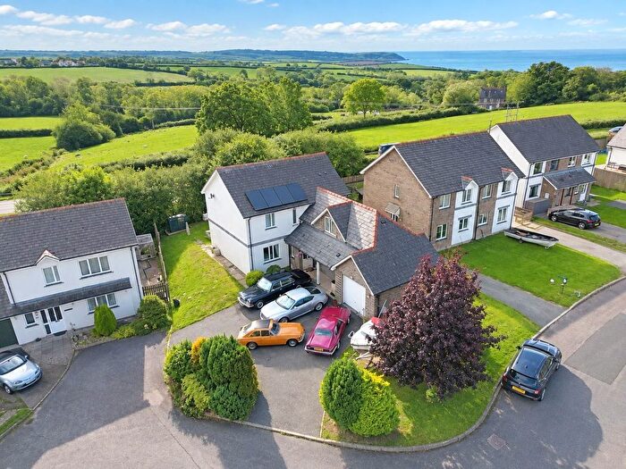 4 Bedroom Detached House For Sale In Maes Iwan, Ffosyffin, Aberaeron, SA46