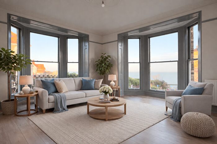 3 Bedroom Apartment For Sale In Granville House, Broadstairs, CT10