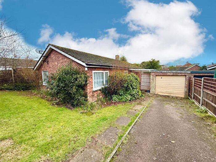 3 Bedroom House For Sale In Broadwater Way, Horning, NR12