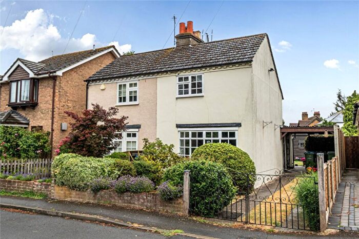 2 Bedroom Semi-Detached House For Sale In Green Lane, Hersham, KT12
