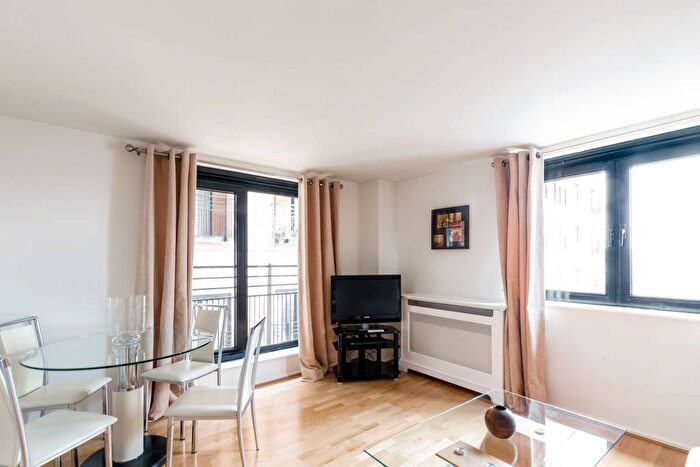 1 Bedroom Flat To Rent In Cromwell Road, South Kensington, London, SW7