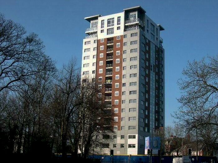 2 Bedroom Flat To Rent In Heyesmoor Heights, Greenheys Road, Liverpool, L8