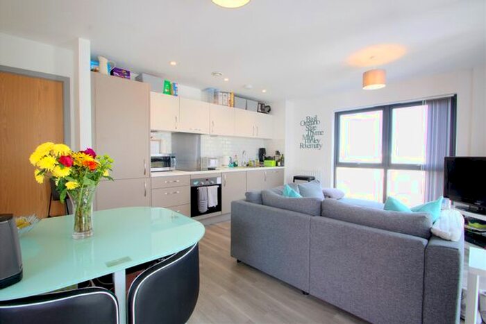 2 Bedroom Flat To Rent In Paintworks, Arnos Vale, BS4