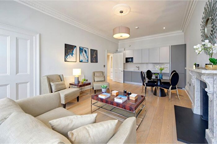 2 Bedroom Flat To Rent In Queen's Gate Terrace, London, SW7