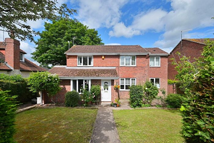 3 Bedroom Detached House For Sale In Whitcliffe Lane, Ripon, HG4
