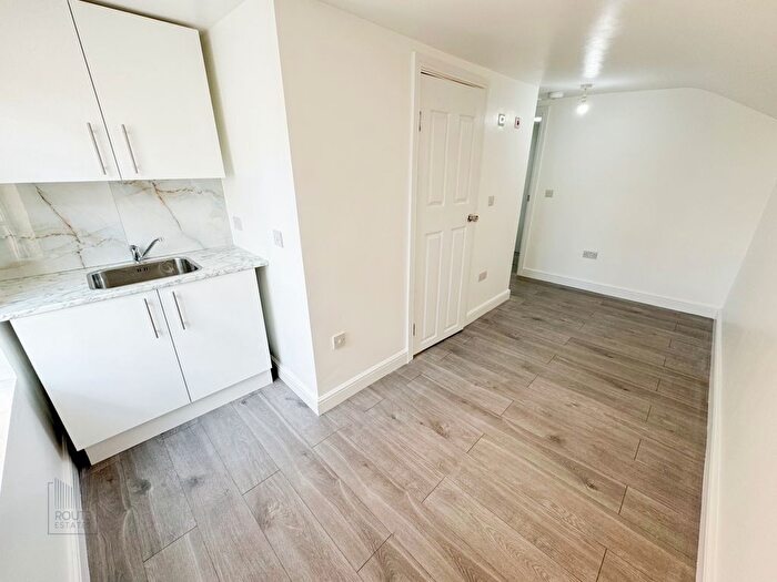 Studio To Rent In Pellerin Road, Stoke Newington, N16