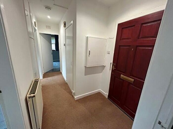 1 Bedroom Flat To Rent In Dee Place, Dundee, DD2