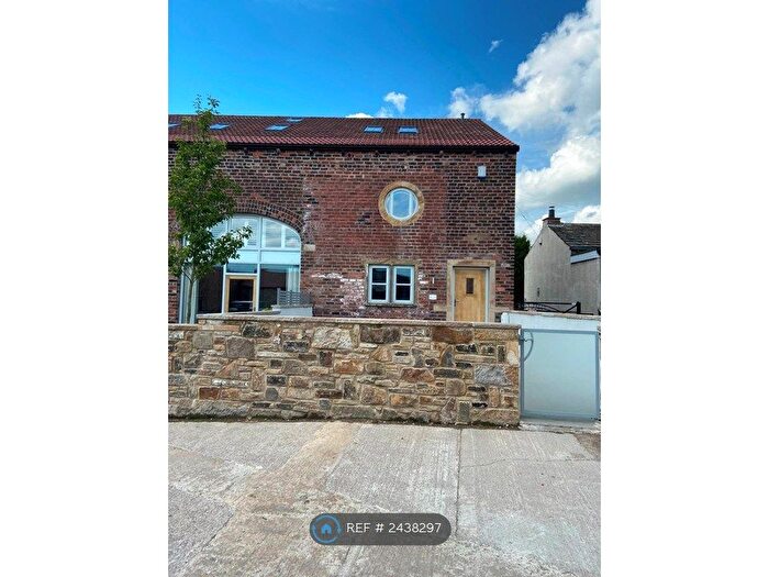 5 Bedroom Semi-Detached House To Rent In Cliffe Lane, Cleckheaton, BD19