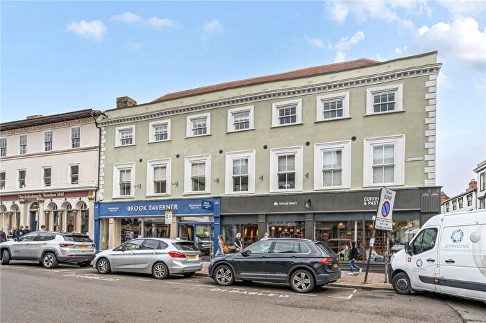 2 Bedroom Flat For Sale In Bury St. Edmunds, Suffolk, IP33