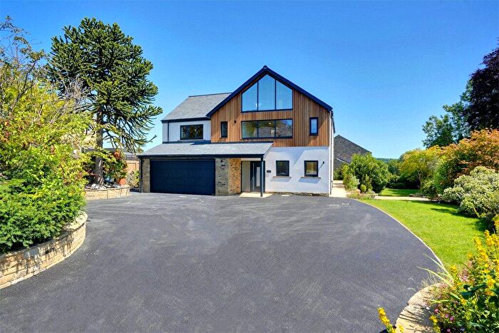6 Bedroom Detached House For Sale In Stoneacre, Highgate, Park Road, Cross Hills, BD20