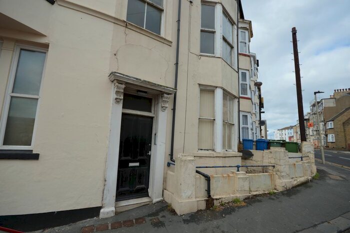 1 Bedroom Flat To Rent In New Queen Street, Scarborough YO12