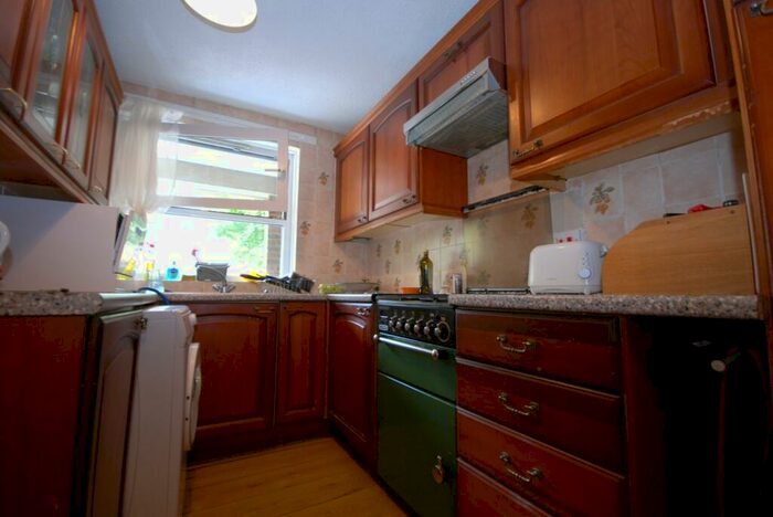 3 Bedroom House To Rent In Lettsom Street, London, SE5