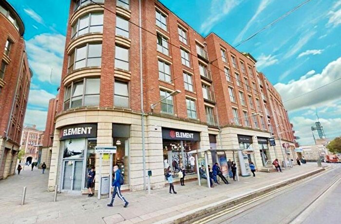 2 Bedroom Flat To Rent In Adams Walk, Fletcher Gate, NG1