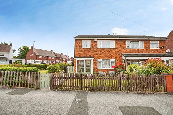 3 Bedroom Semi Detached House For Sale In Horace Partridge Road, Wednesbury, WS10