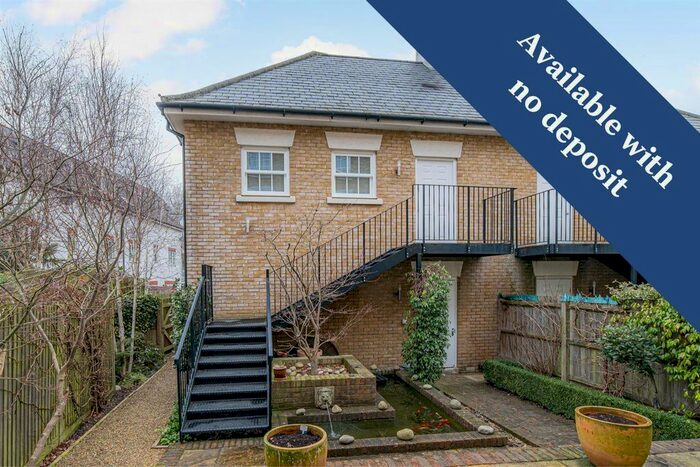 Studio To Rent In Westwood Drive, Canterbury, CT2