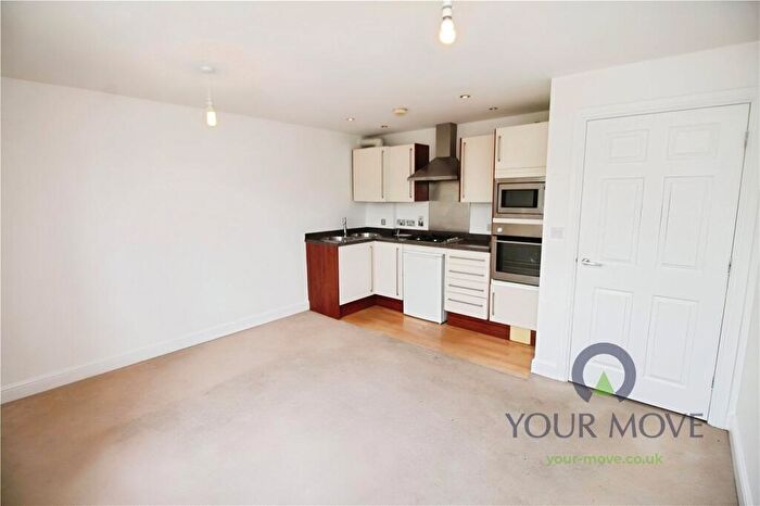 2 Bedroom Flat For Sale In Milton Road, Clapham, Bedford, Bedfordshire, MK41