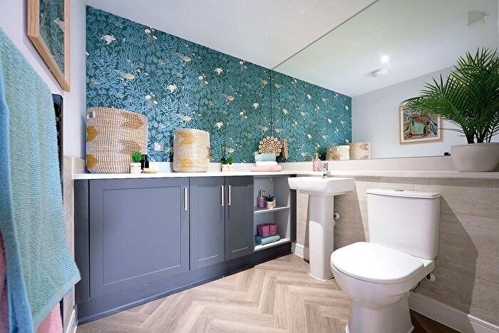 3 Bedroom Terraced House For Sale In Thorpe Close, Bordon, Hampshire, GU35