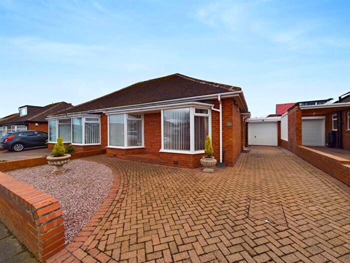 2 Bedroom Semi-Detached Bungalow To Rent In Hastings Avenue, Whitley Bay, NE26