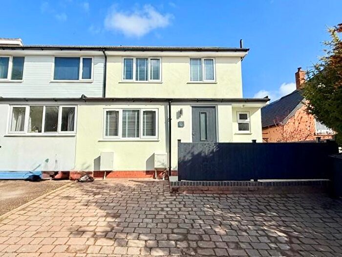 3 Bedroom House To Rent In Bishops Road, Sutton Coldfield, B73