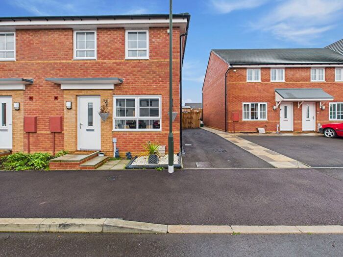 3 Bedroom Semi Detached House For Sale In Crabtree Meadow, Berry Hill, Coleford, GL16