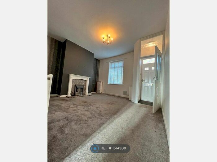 2 Bedroom Terraced House To Rent In Mosley Common Road, Worsley, Manchester, M28