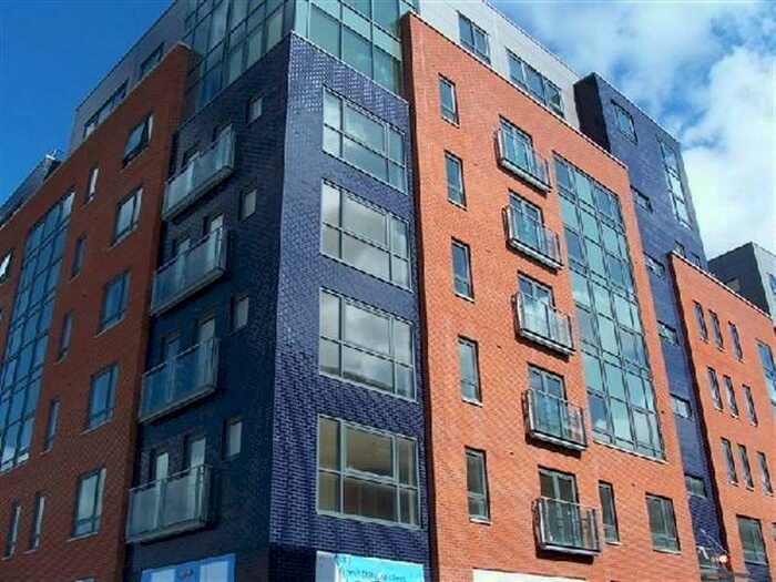 2 Bedroom Apartment To Rent In City Gate East, L1
