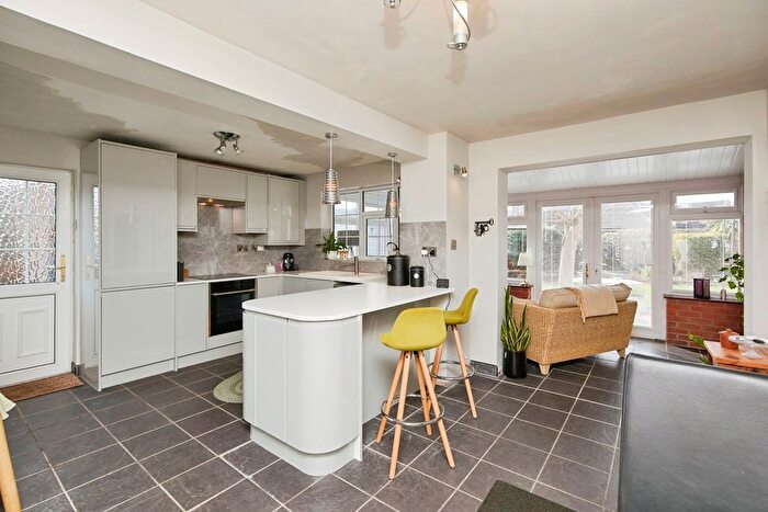 4 Bedroom Detached House For Sale In Burghley Close, Chellaston, Derby, Derbyshire, DE73