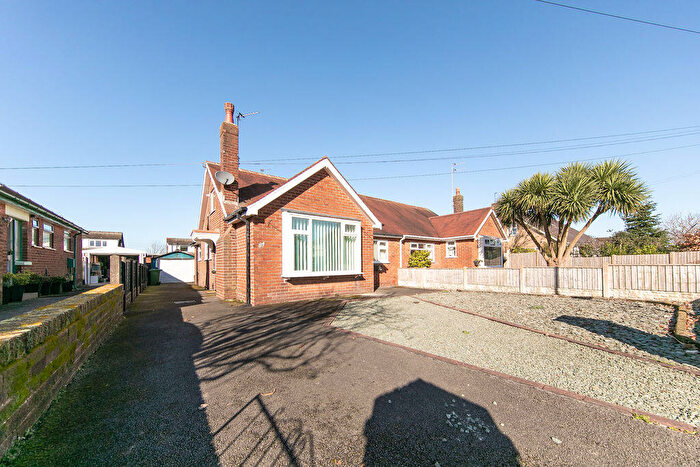 2 Bedroom Semi-Detached Bungalow For Sale In No. Garstang Road West, Poulton-le-Fylde., FY6
