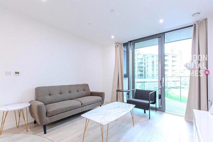 1 Bedroom Apartment To Rent In Willowbrook House, Coster Avenue, London, N4