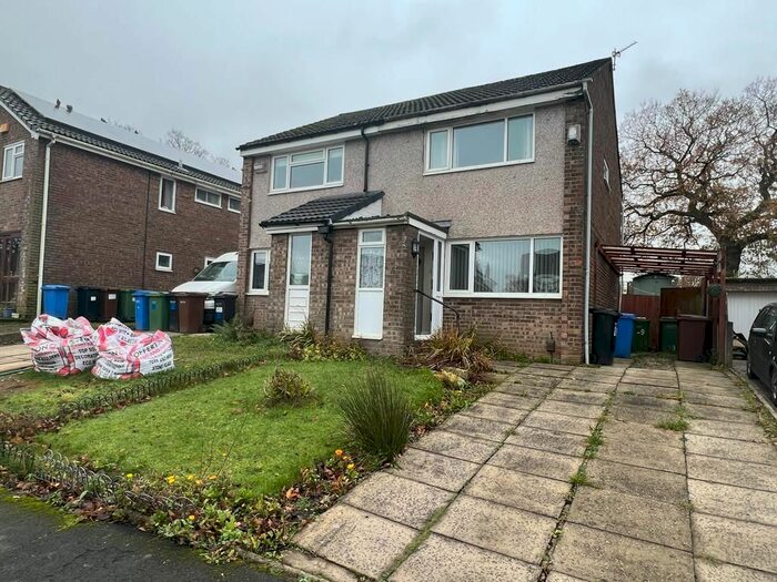 2 Bedroom Semi-Detached House To Rent In Sanderling Road, Stockport, SK2