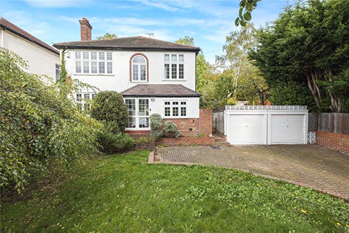 5 Bedroom Detached House For Sale In The Chase, Bromley, BR1