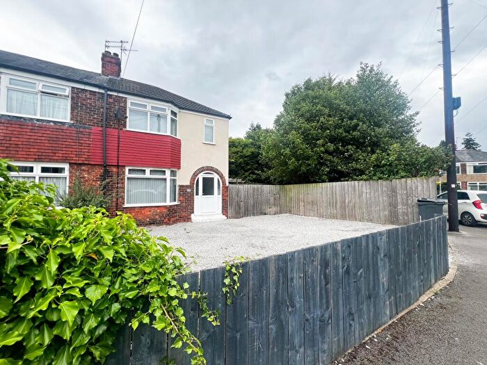 3 Bedroom House To Rent In Ancaster Avenue, Hull, HU5