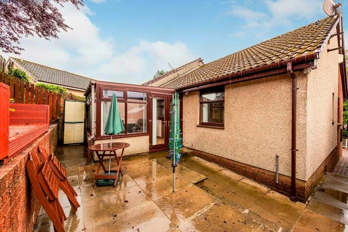 2 Bedroom Bungalow To Rent In Cowal Crescent, Glenrothes, Fife, KY6