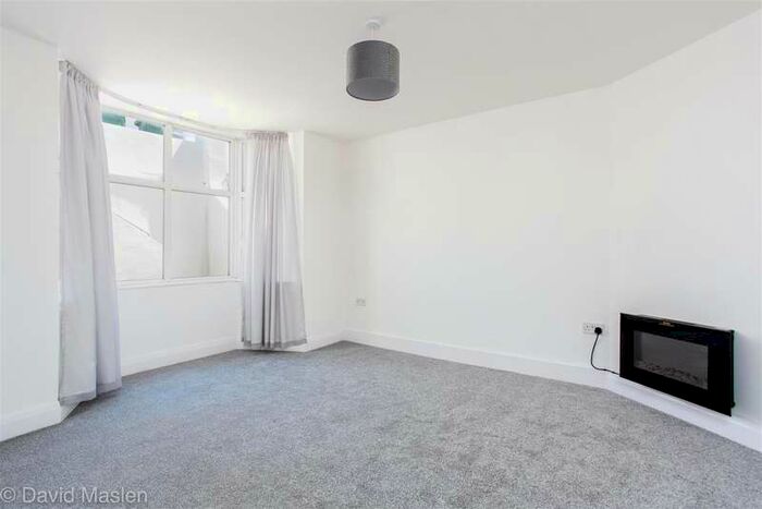 1 Bedroom Flat To Rent In Whippingham Road, Brighton, BN2