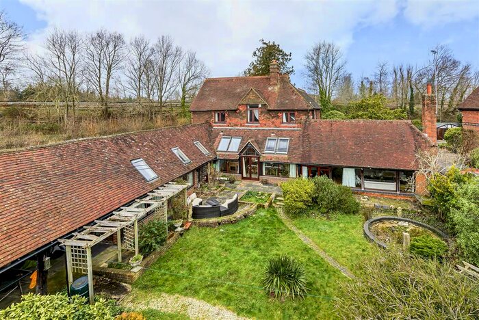 4 Bedroom Detached House For Sale In Grayswood Road, Grayswood, Haslemere GU27