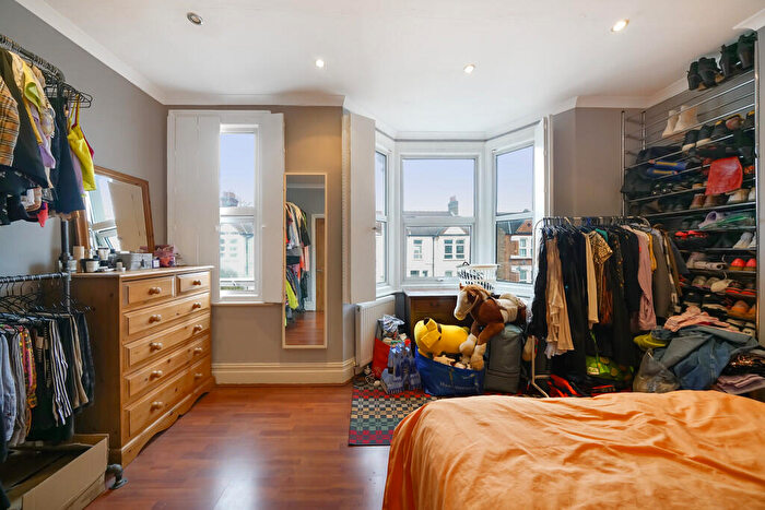 3 Bedroom Terraced House For Sale In Bedroom House For Sale In Catford, SE6