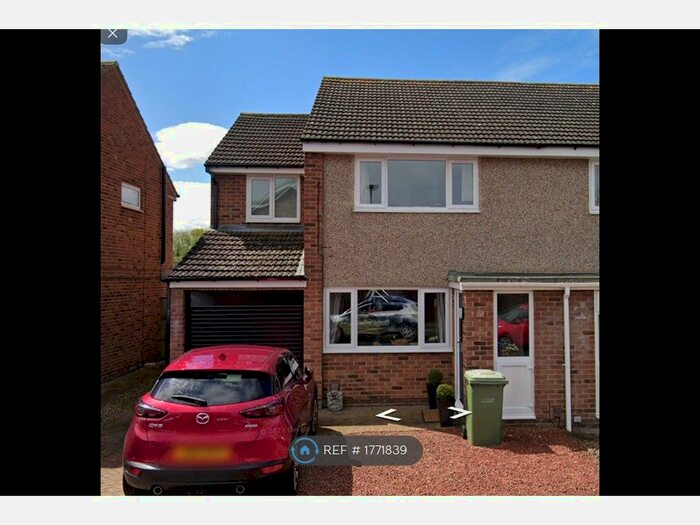 3 Bedroom Semi-Detached House To Rent In Rudby Close, Yarm, TS15