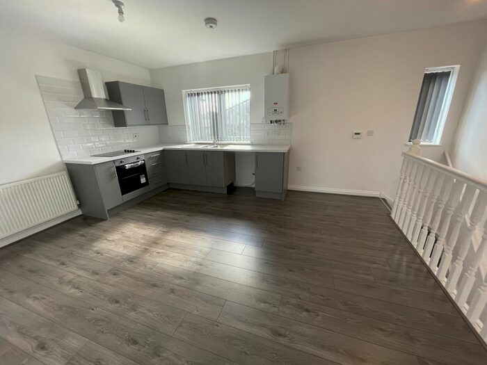 1 Bedroom Flat To Rent In School Brow, Warrington, Cheshire, WA1